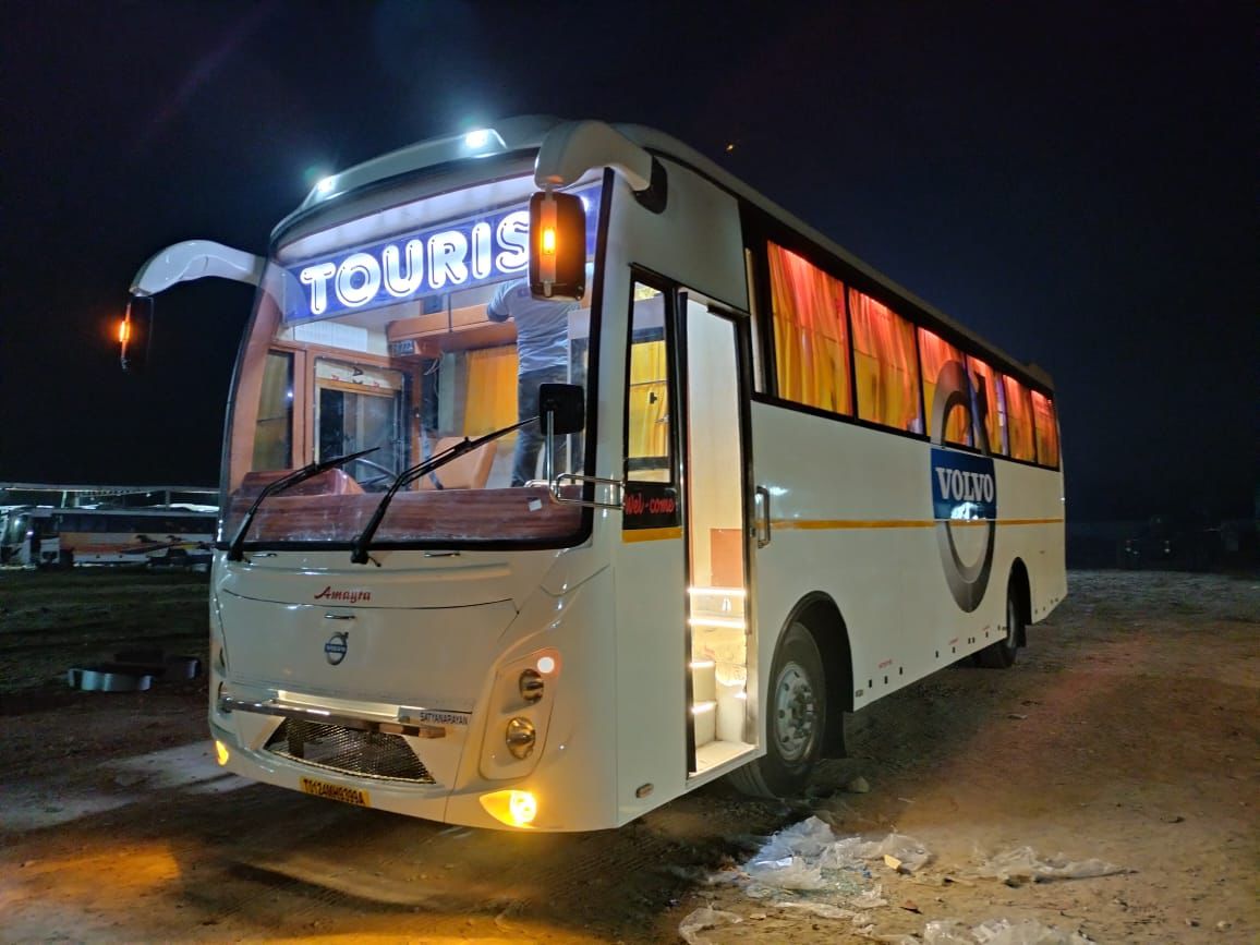35 Seater Bus on Rent in Pune